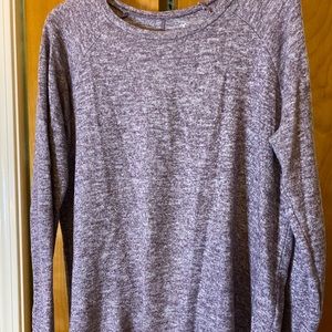 🌟American Eagle Soft & Sexy Plush Sweater